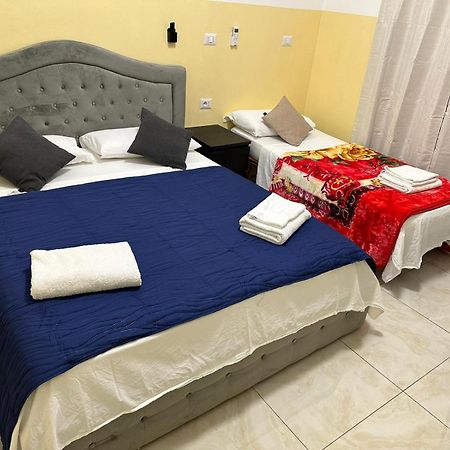 Bed and Breakfast Turati Termini Roma Esterno foto