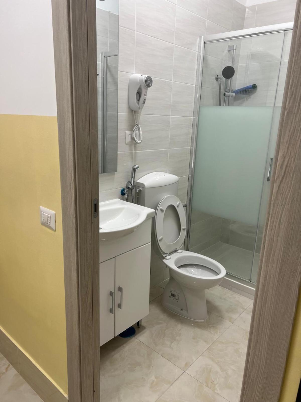 Bed and Breakfast Turati Termini Roma Esterno foto
